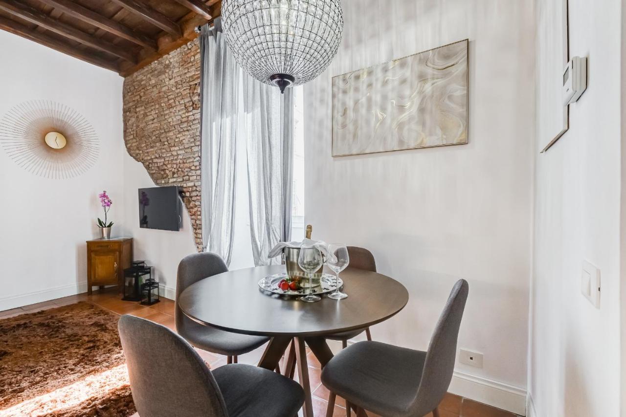 Campo Dei Fiori Royal Orchid Apartment *